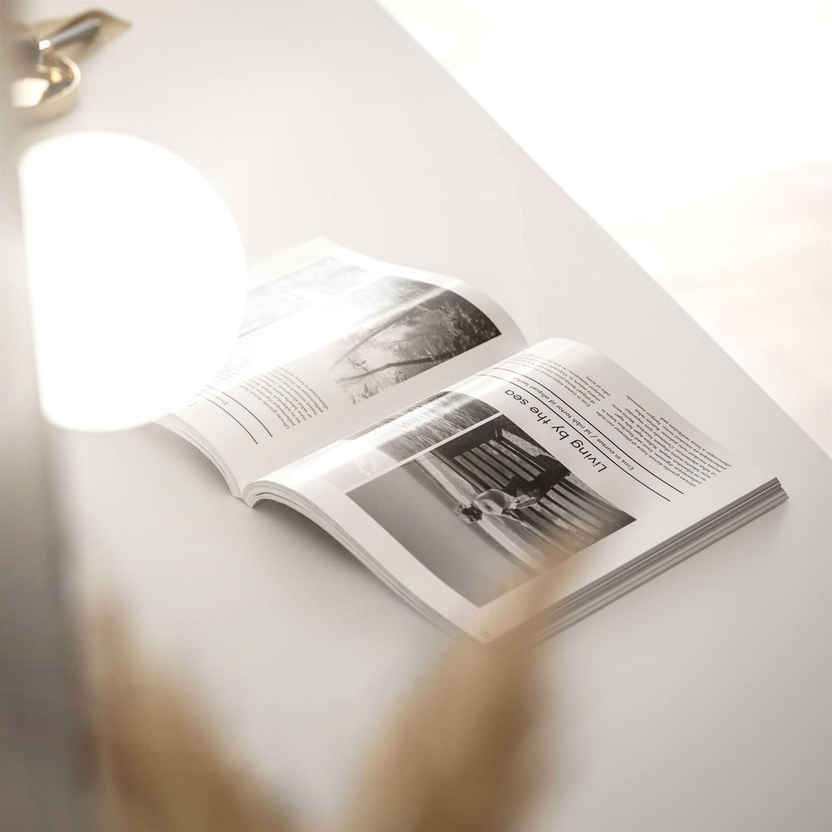 Lookway Schminktisch MADA Elite II mit LED-Spiegel - Eleganter Kaschmir oder Weiß Hochglanz, Wandmontage, Geräumige Schubladen (Weiß/Weiß Hochglanz)